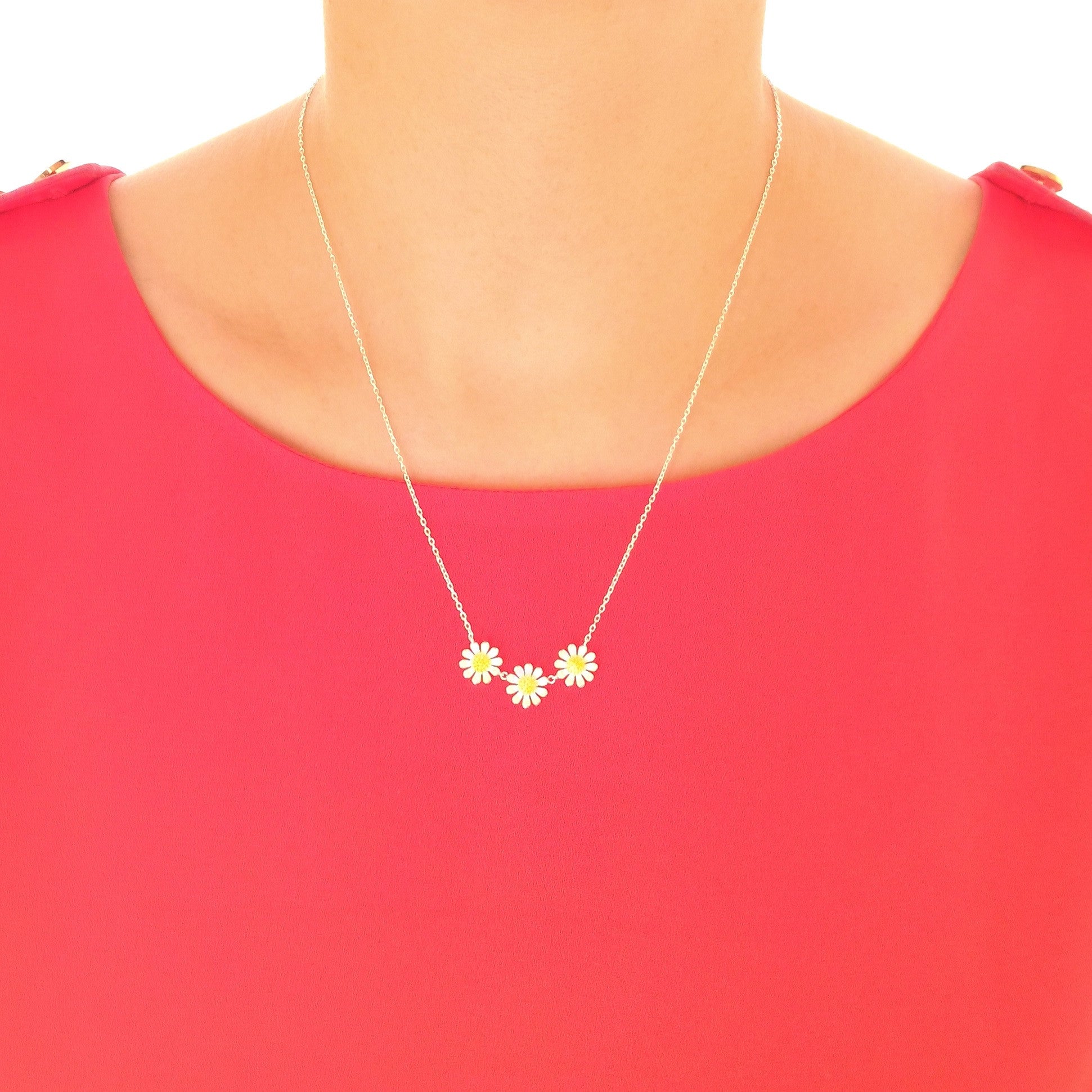 Sterling Silver Triple Daisy Necklace